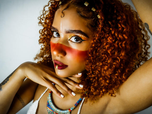 CinthiaWalker - Live porn &amp; sex cam - 19550194