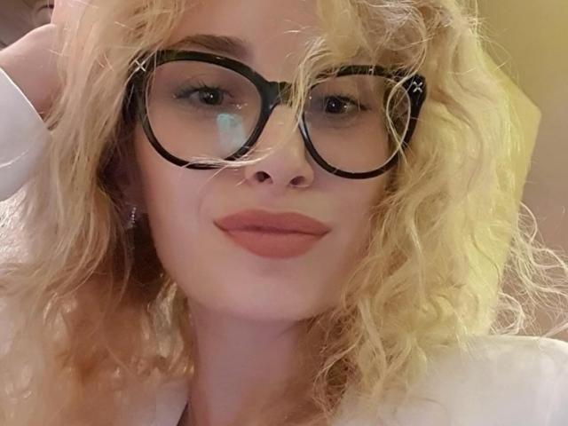 VeronicaStorm - Sexe cam en vivo - 19552710