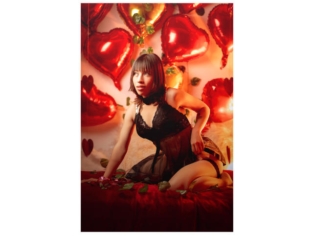 KhloeSanchez - сексуальная веб-камера в реальном времени - 19557098