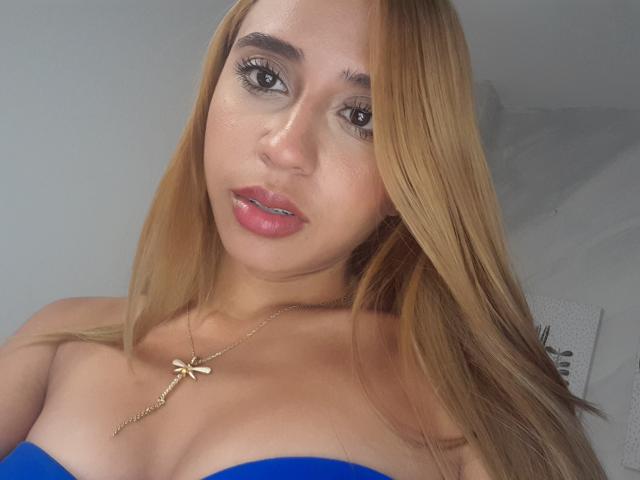 IsabelaPussett - Live porn &amp; sex cam - 19557934