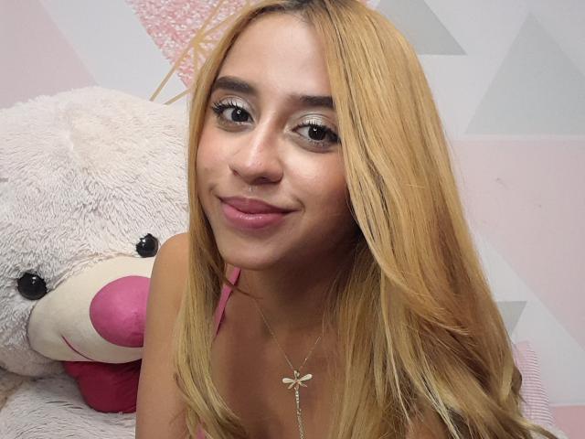 IsabelaPussett - Live porn &amp; sex cam - 19558018