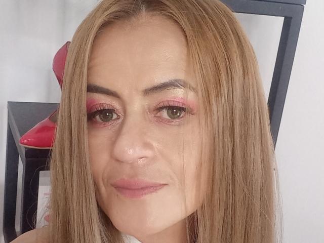 Maghenta - Live porn &amp; sex cam - 19559710