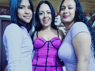 LesbianChicks - Live porn &amp; sex cam - 19568470