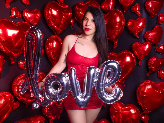 LauraaVelez - Live porn &amp; sex cam - 19570778