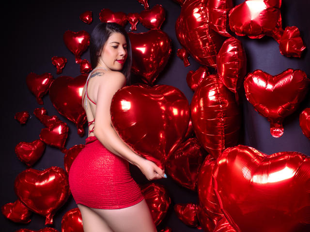 LauraaVelez - ライブポルノ&amp;セックスカム - 19570798