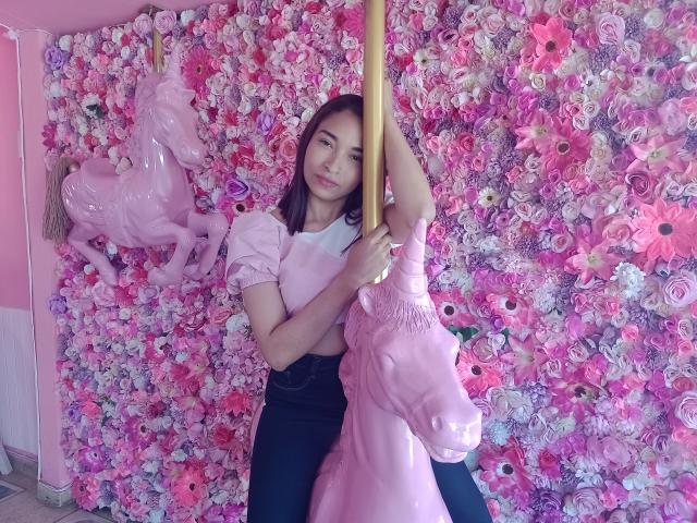 SarahyJhones - Live porn &amp; sex cam - 19571130