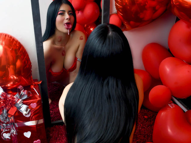 NatashaBluey - сексуальная веб-камера в реальном времени - 19571470