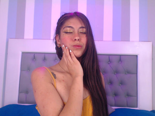 CloeeAdams - Sexe cam en vivo - 19574558