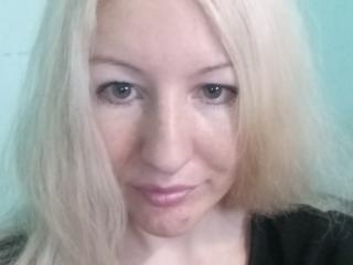 EffectAndrea - Live porn &amp; sex cam - 19577694