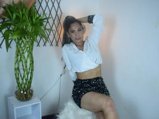 CristalDiamond - Camera khiêu dâm &amp; quyến rũ trực tiếp - 19579734
