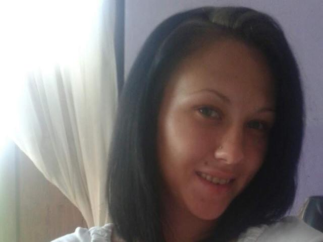 EstherLorine - сексуальная веб-камера в реальном времени - 19579962