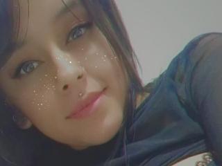 DaisyFx - Live sex cam - 19581658