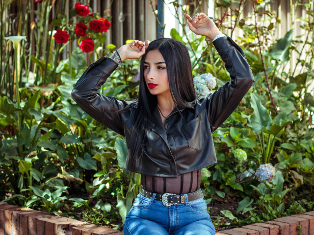 SarahanAly - Live porn &amp; sex cam - 19584726