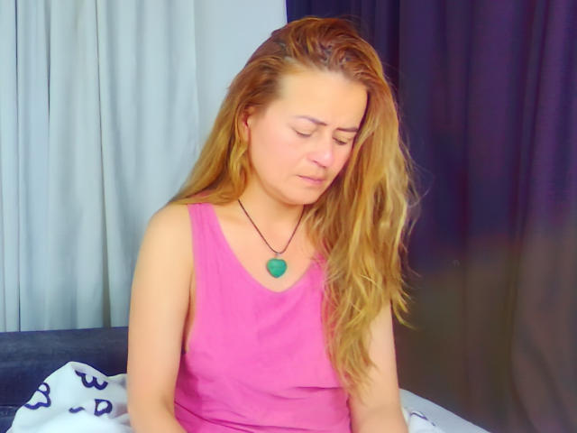 Maghenta - Live porn &amp; sex cam - 19587194