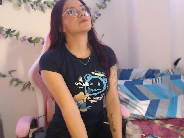EimmyHoskX - Live porn &amp; sex cam - 19594978