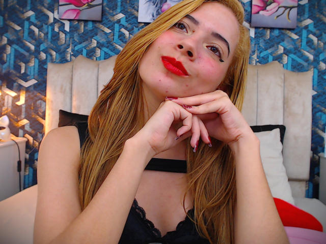 MissaYagamii - Live porn &amp; sex cam - 19595478