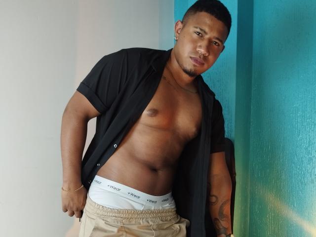 JanFlp - сексуальная веб-камера в реальном времени - 19600906