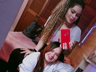 KimMillerAndSusani - сексуальная веб-камера в реальном времени - 19603546