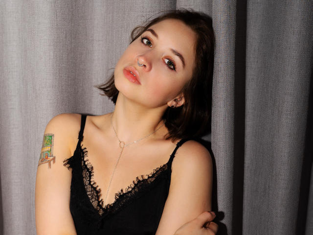 LisaLips - Live porn &amp; sex cam - 19603874