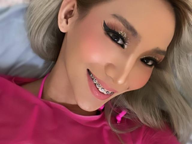 NikkiWavy - Live porn &amp; sex cam - 19606530