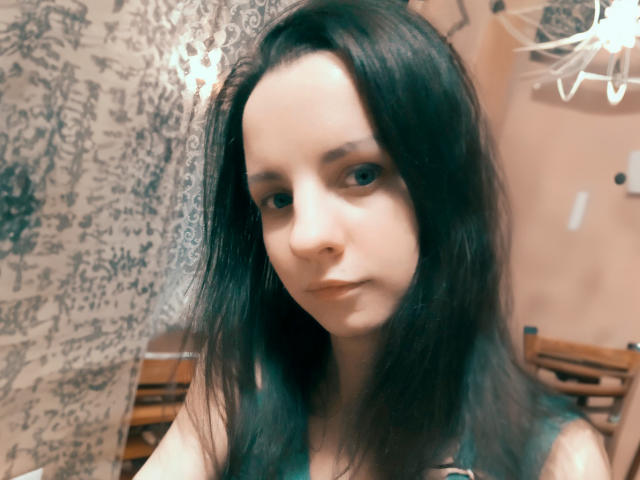 MilashkaCrystal - Live sex cam - 19610654