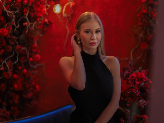 ViolettaSteward - פורנו בשידור חי ומצלמת סקס - 19615662