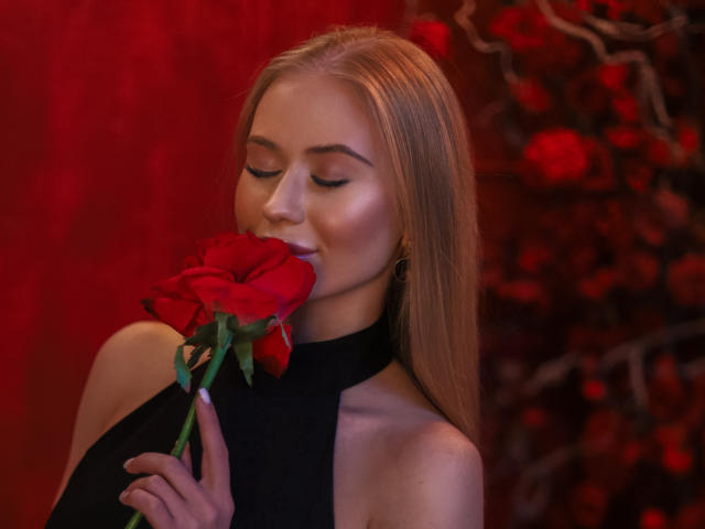 ViolettaSteward - Élő pornó és szexkamera - 19615850