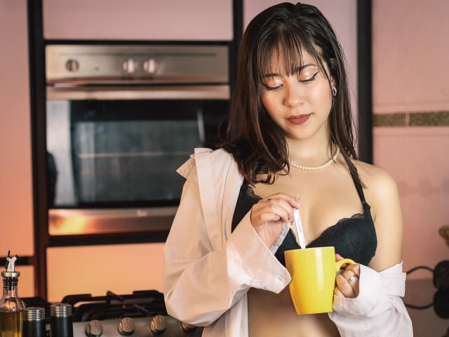 MaddyeGreen - Live porn &amp; sex cam - 19616426