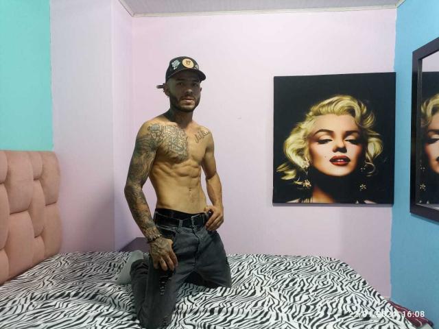 JeiLerth - Live Sex Cam - 19619158