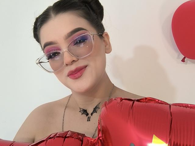 KimSummer - Live porn &amp; sex cam - 19620578