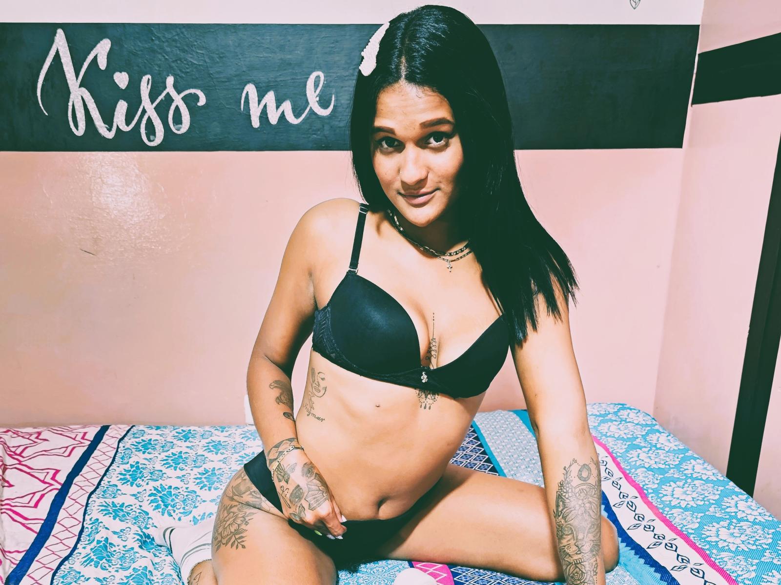 ConnorAndKaria - Live porn &amp; sex cam - 19623778