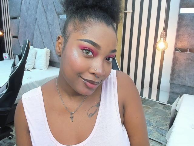 MadisonLloyd - Sexe cam en vivo - 19626722