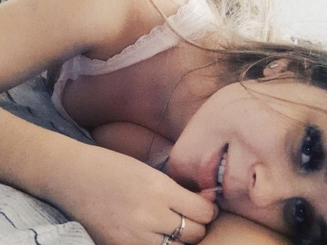 NicoleFantasy - Camera khiêu dâm &amp; quyến rũ trực tiếp - 19627930