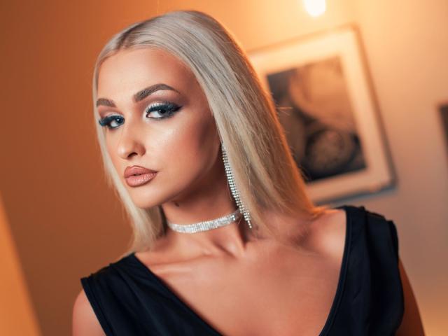 KylieJonnes - Live sex cam - 19628546