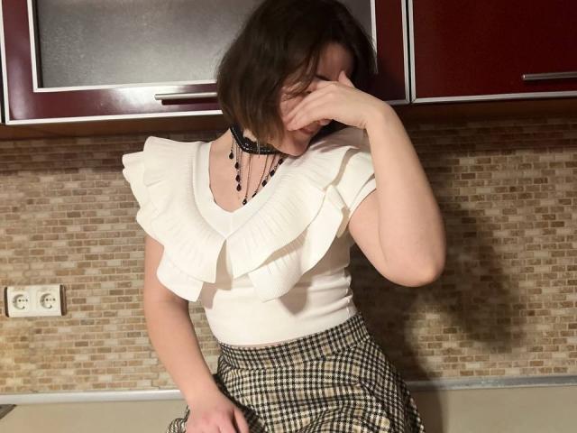 MoulineLady - Live porn &amp; sex cam - 19631102