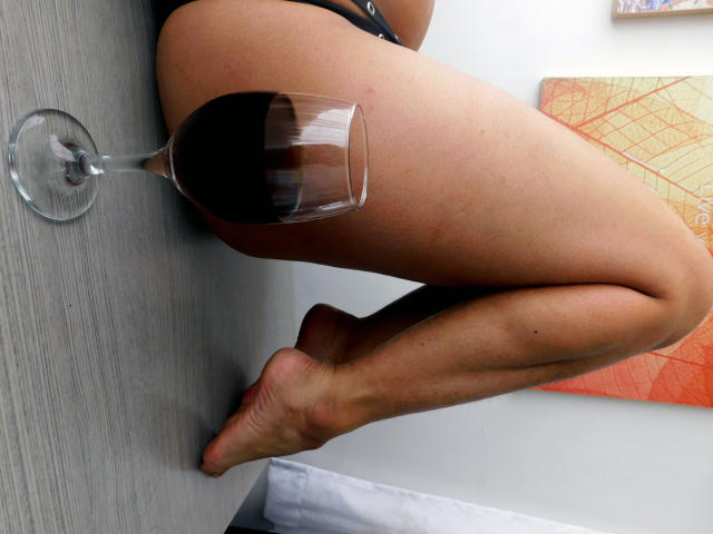 ArianithaXox - Live porn &amp; sex cam - 19631494