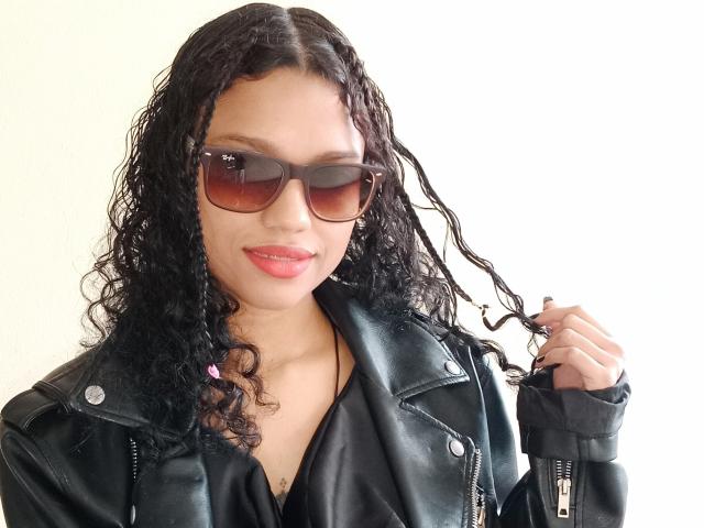 StefannyCambell - Live porn &amp; sex cam - 19635198