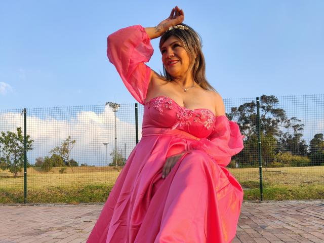 CelesteLincon - Camera khiêu dâm &amp; quyến rũ trực tiếp - 19635290