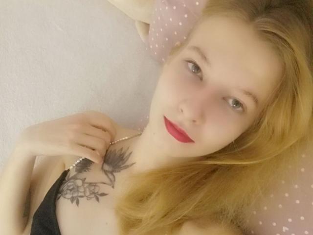 PoliVeber - Live porn &amp; sex cam - 19636702