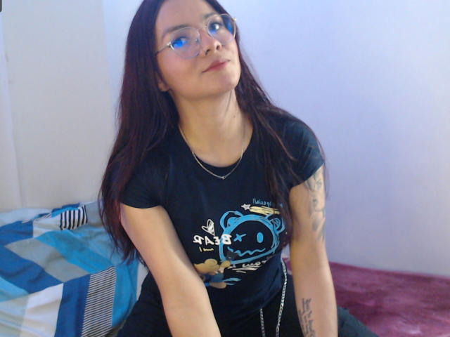EimmyHoskX - Live porn &amp; sex cam - 19638214