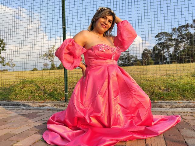 CelesteLincon - Live porn &amp; sex cam - 19638670