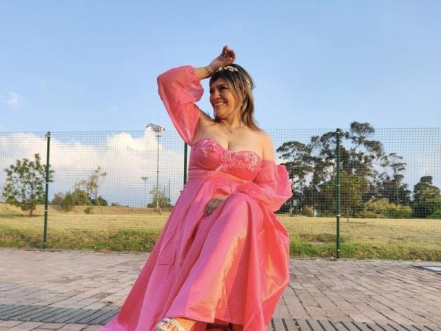 CelesteLincon - Live sex cam - 19639222