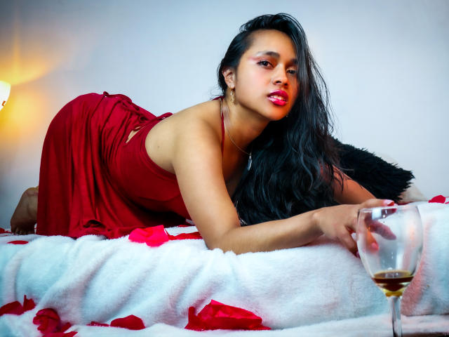 KyleiBrown - Live porn &amp; sex cam - 19639346