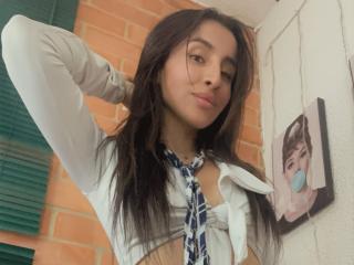 LeilaP - Live porn &amp; sex cam - 19639722