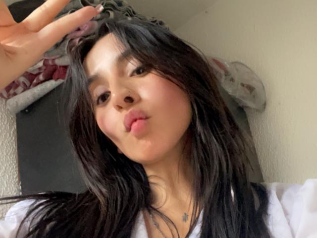 LeilaP - Camera khiêu dâm &amp; quyến rũ trực tiếp - 19639730