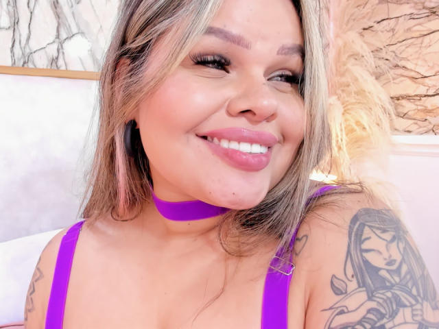 JulianaSousa - Élő pornó és szexkamera - 19641222