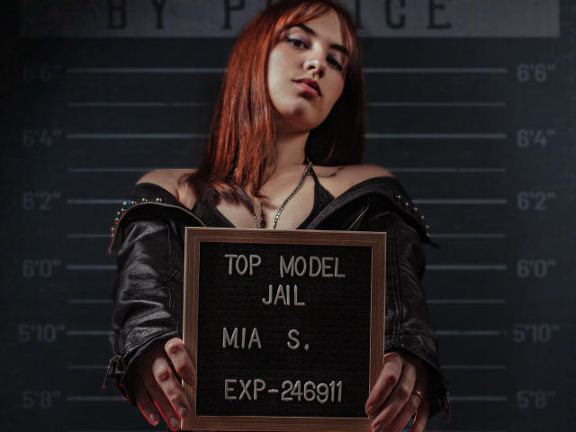 MiaMarkov - сексуальная веб-камера в реальном времени - 19643230