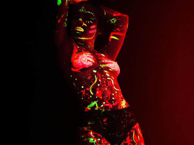 MiaMarkov - Élő pornó és szexkamera - 19643238