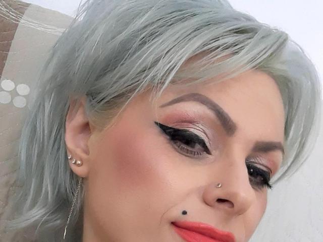 LuccyX - сексуальная веб-камера в реальном времени - 19643430