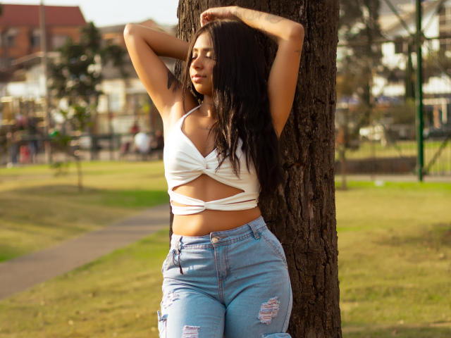 LiaAnahiz - Live Sex Cam - 19645666